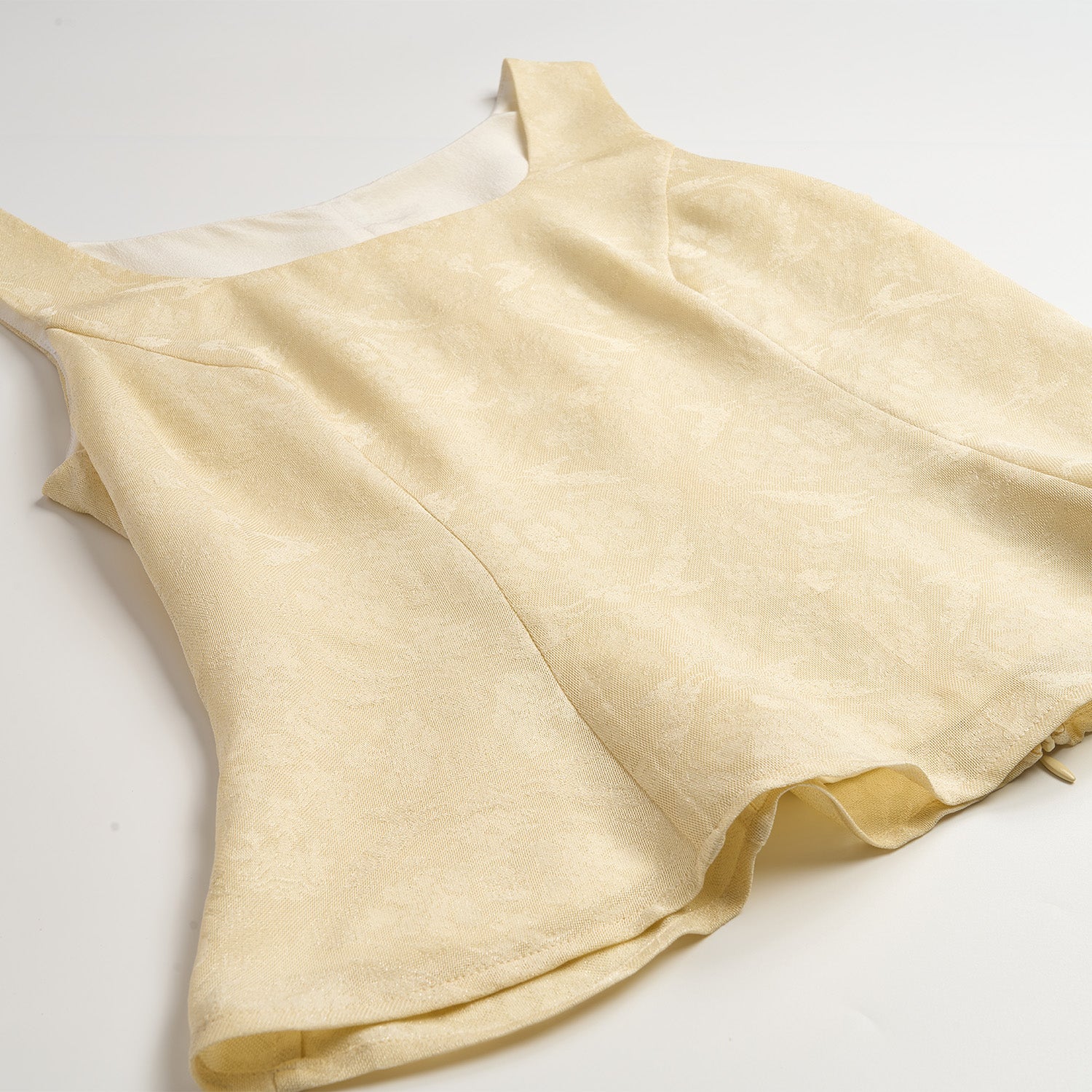 客订-窄幅无袖鱼尾背心